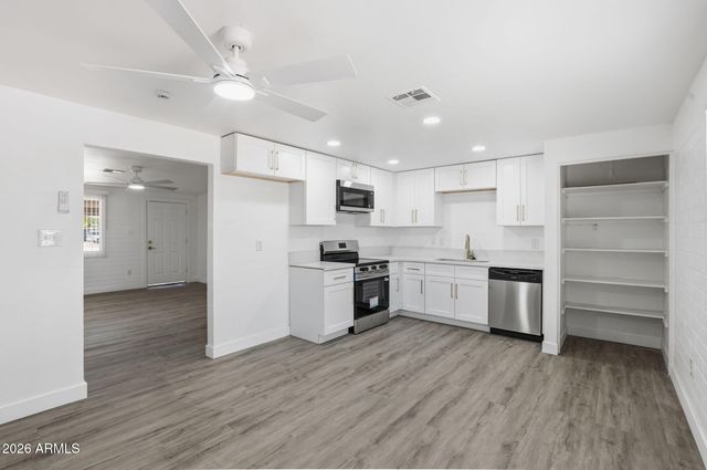 4421 N 71st Drive, Phoenix, AZ 85033