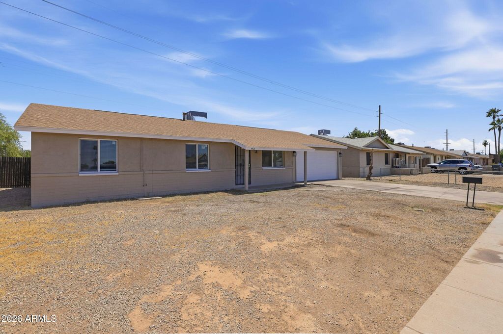 4421 N 71st Drive, Phoenix, AZ 85033 — photo 2