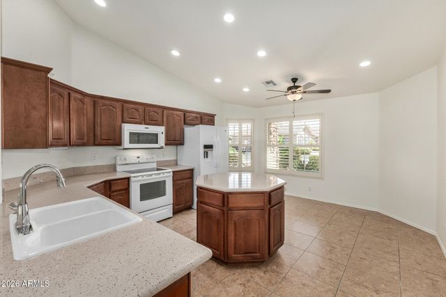 2730 S WILLOW WOOD Avenue, Mesa, AZ 85209