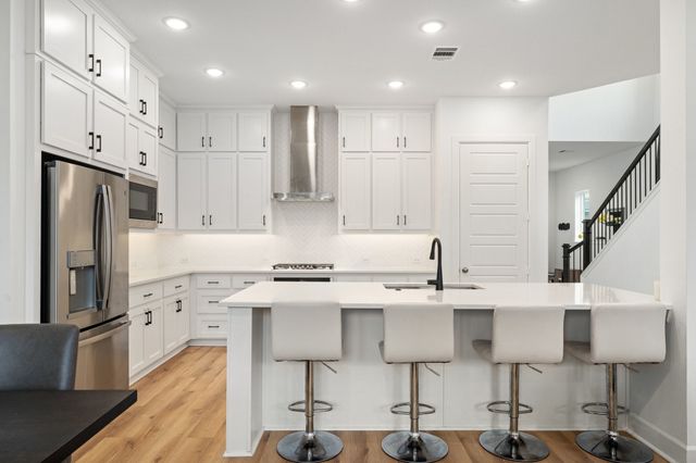 2014 White Grove Drive, Dallas, TX 75228