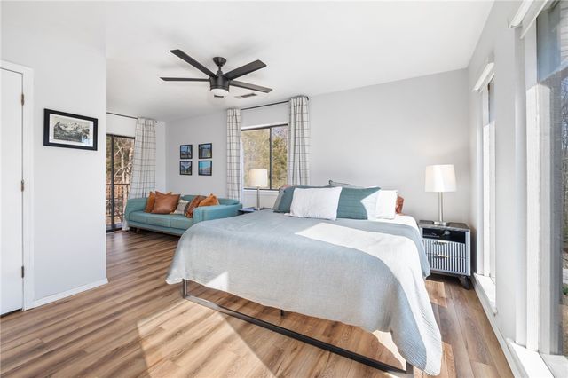 14404 Black Oak Road, Fayetteville, AR 72701