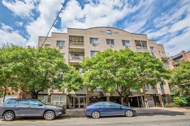 3822 147th Street 1A, Flushing, NY 11354