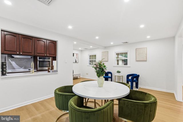 35 EAGEN LN, Willingboro, NJ 08046