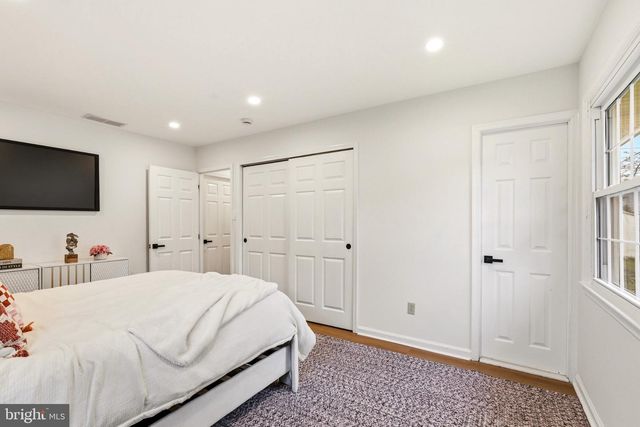 35 EAGEN LN, Willingboro, NJ 08046