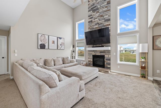 17444 Sonic Court, Huntertown, IN 46748