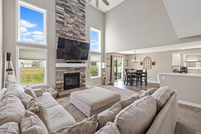 17444 Sonic Court, Huntertown, IN 46748