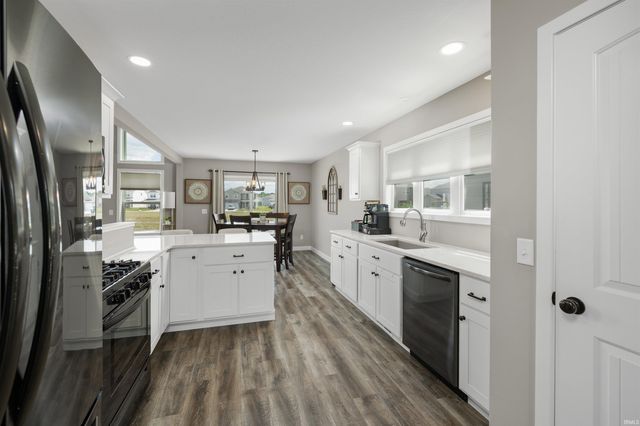17444 Sonic Court, Huntertown, IN 46748