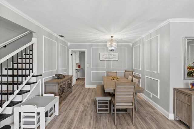 5705 Diamond Oaks Drive N, Haltom City, TX 76117