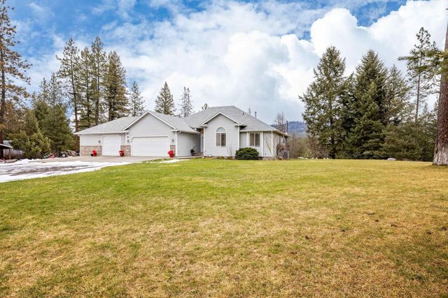 32410 N Ridge Rd, Chattaroy, WA 99003