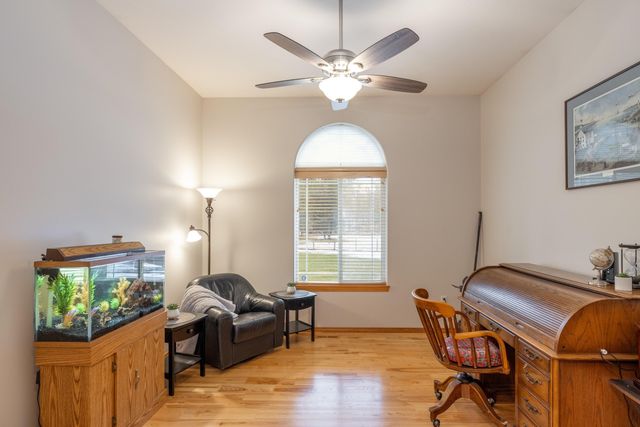 32410 N Ridge Rd, Chattaroy, WA 99003