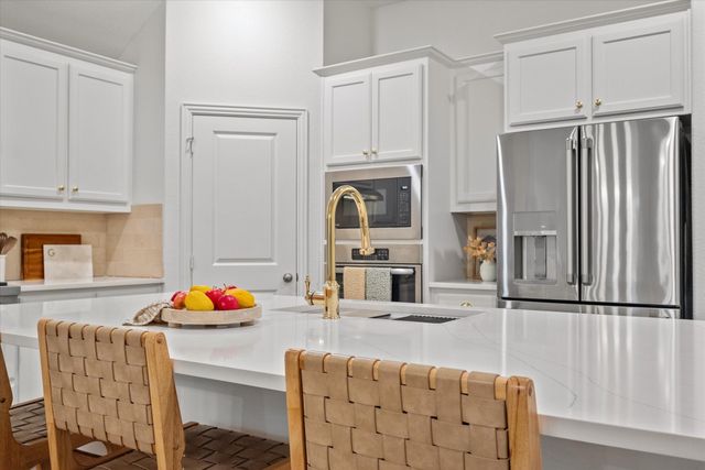 2204 Saratoga Drive, Melissa, TX 75454