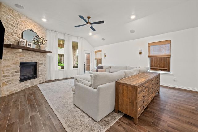 2204 Saratoga Drive, Melissa, TX 75454