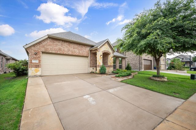 2204 Saratoga Drive, Melissa, TX 75454