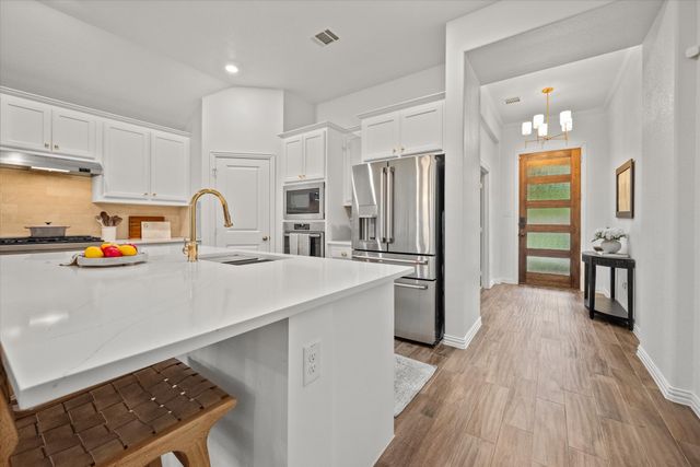2204 Saratoga Drive, Melissa, TX 75454