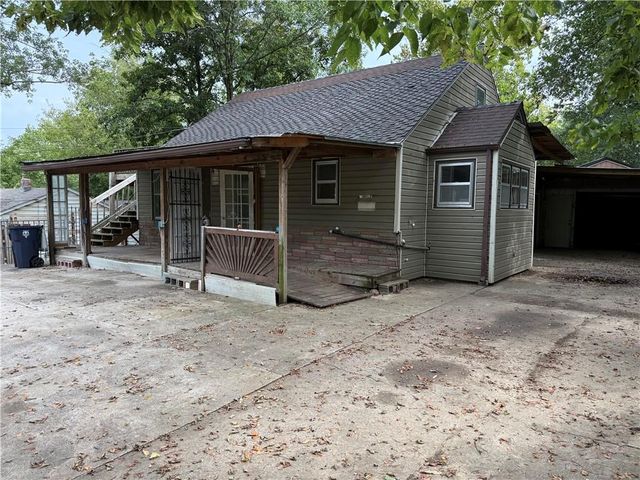 2449 McKinley Avenue, Kansas City, MO 64129