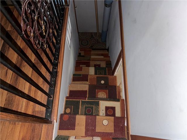 2449 McKinley Avenue, Kansas City, MO 64129