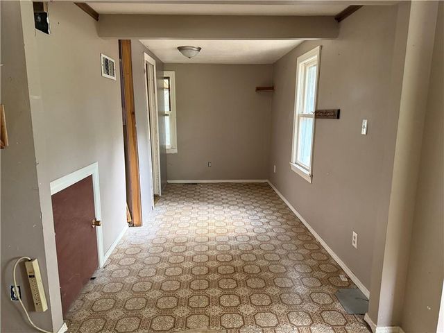 2449 McKinley Avenue, Kansas City, MO 64129