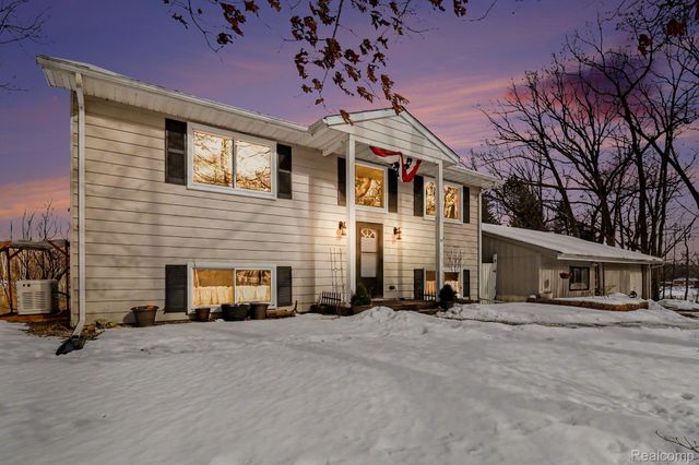 205 Gerst Road, Addison Township, MI 48367