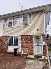 34-16 Brookside Street 2nd Fl, Little Neck, NY 11363