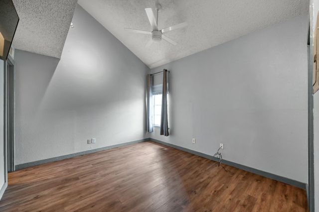 12900 Walden Road 216B, Montgomery, TX 77356