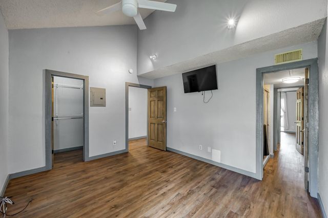 12900 Walden Road 216B, Montgomery, TX 77356
