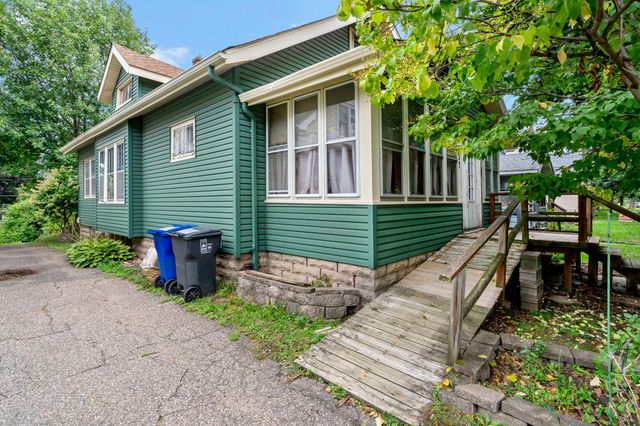 337 Winona Street W, Saint Paul, MN 55107
