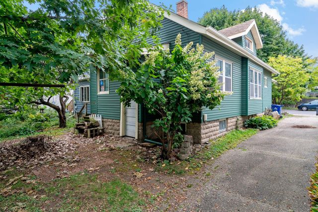 337 Winona Street W, Saint Paul, MN 55107