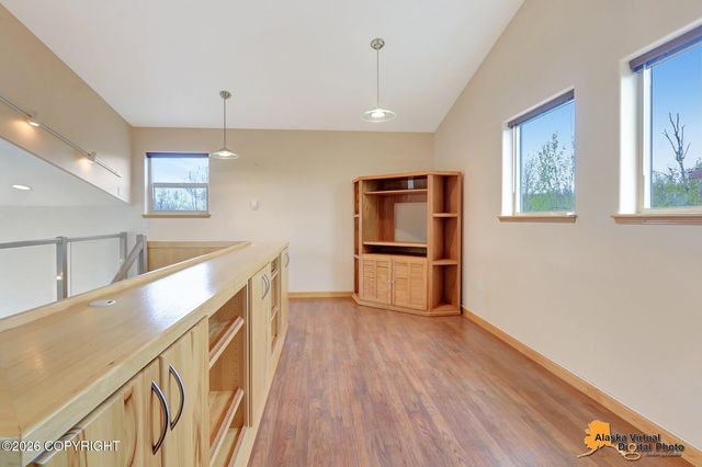 6474 E Finger Lake View Drive, Wasilla, AK 99654