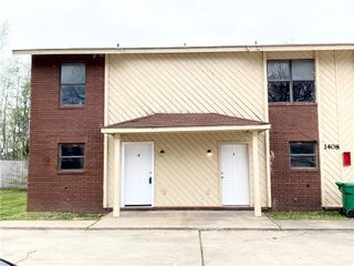 1408 Christy Drive C, Springdale, AR 72764