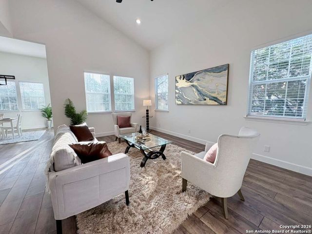 1064 OVERBROOK LN, Spring Branch, TX 78070