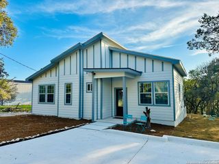 1064 OVERBROOK LN, Spring Branch, TX 78070