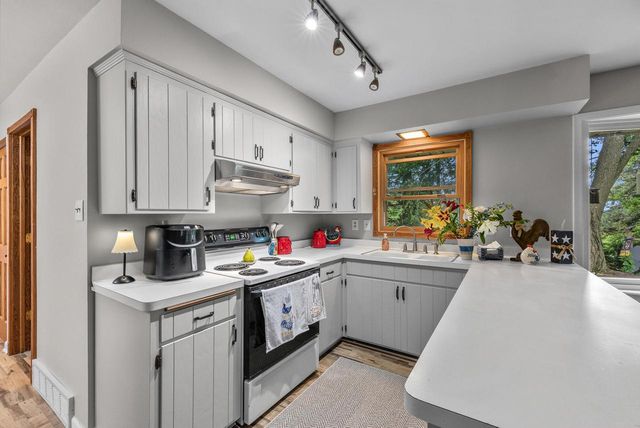 573 Jordan CIRCLE, Colgate, WI 53017