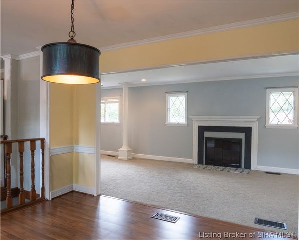 2015 Bono Road, New Albany, IN 47150