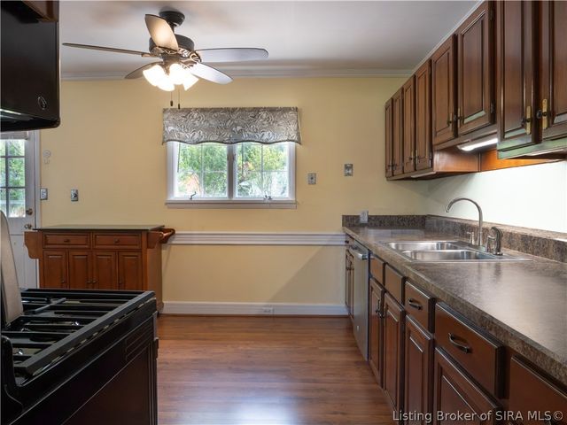 2015 Bono Road, New Albany, IN 47150