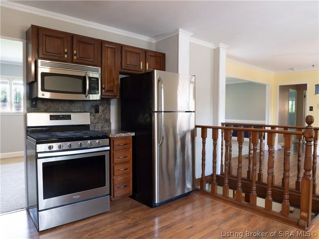 2015 Bono Road, New Albany, IN 47150