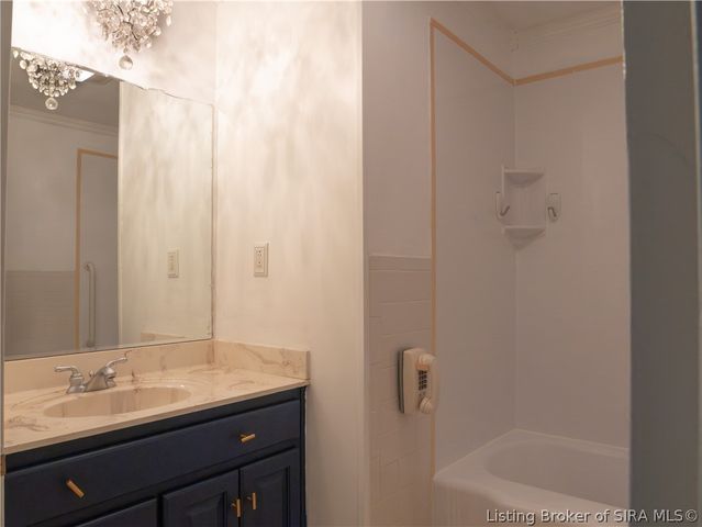 2015 Bono Road, New Albany, IN 47150