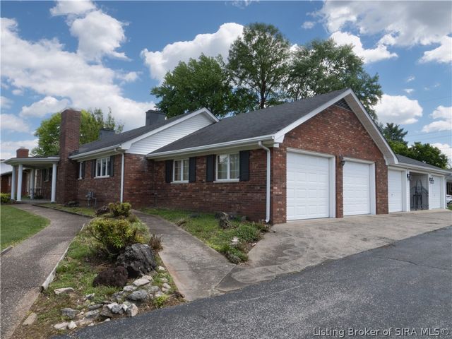 2015 Bono Road, New Albany, IN 47150