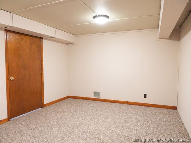 2015 Bono Road, New Albany, IN 47150