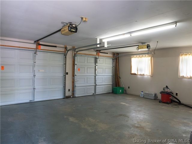 2015 Bono Road, New Albany, IN 47150