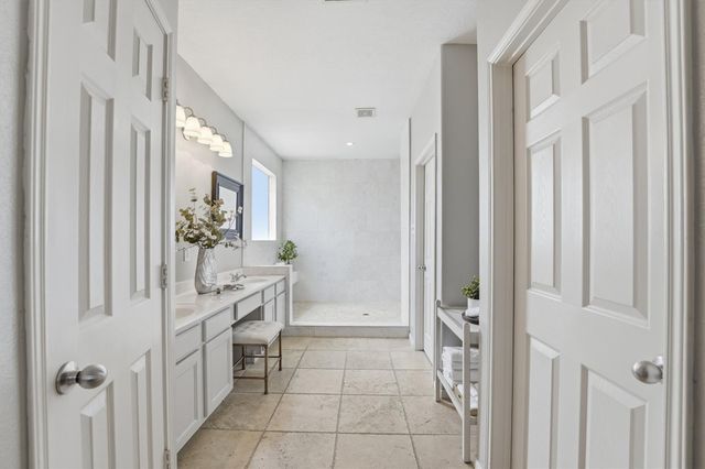 1760 Cypress Meadows Drive, Dickinson, TX 77539