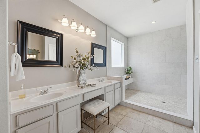 1760 Cypress Meadows Drive, Dickinson, TX 77539