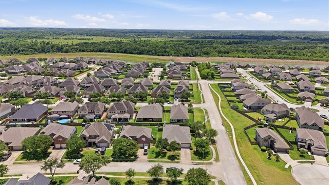1760 Cypress Meadows Drive, Dickinson, TX 77539