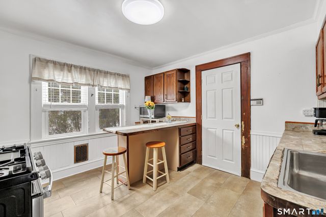 823 Nichols Avenue, Stratford, CT 06614