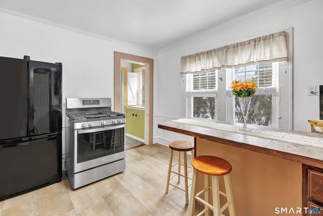 823 Nichols Avenue, Stratford, CT 06614