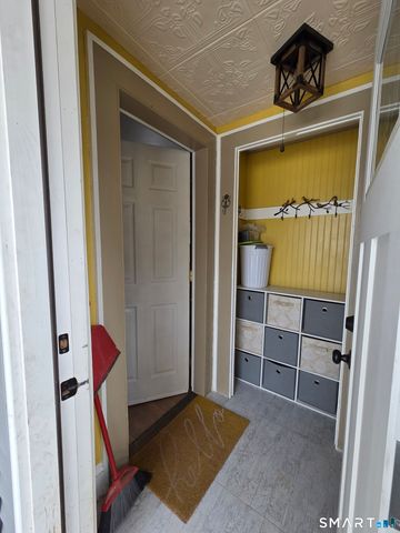 823 Nichols Avenue, Stratford, CT 06614