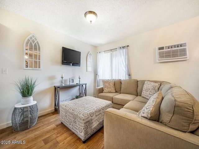 2305 E MAIN Street 1, Mesa, AZ 85213