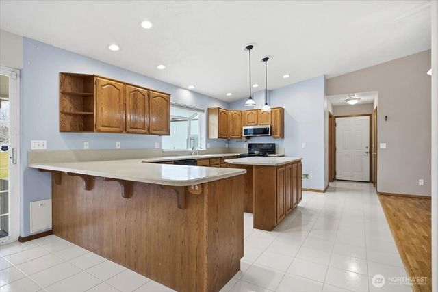 4105 Southlake Court, West Richland, WA 99353