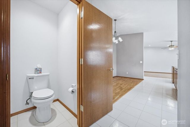 4105 Southlake Court, West Richland, WA 99353