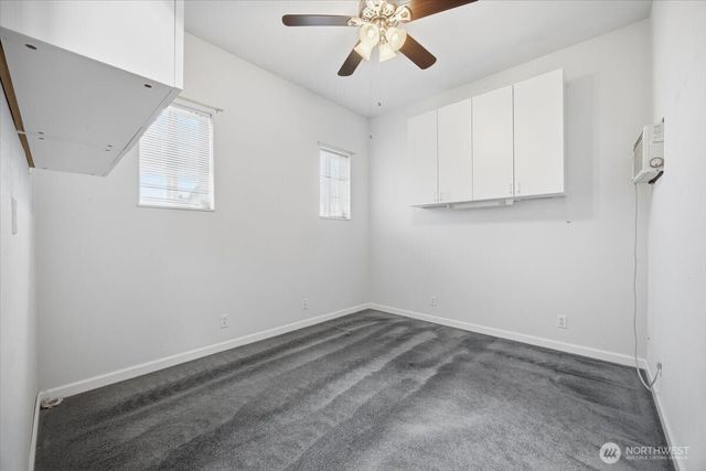 4105 Southlake Court, West Richland, WA 99353