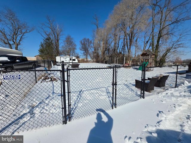 2313 BRYANSVILLE RD, Delta, PA 17314